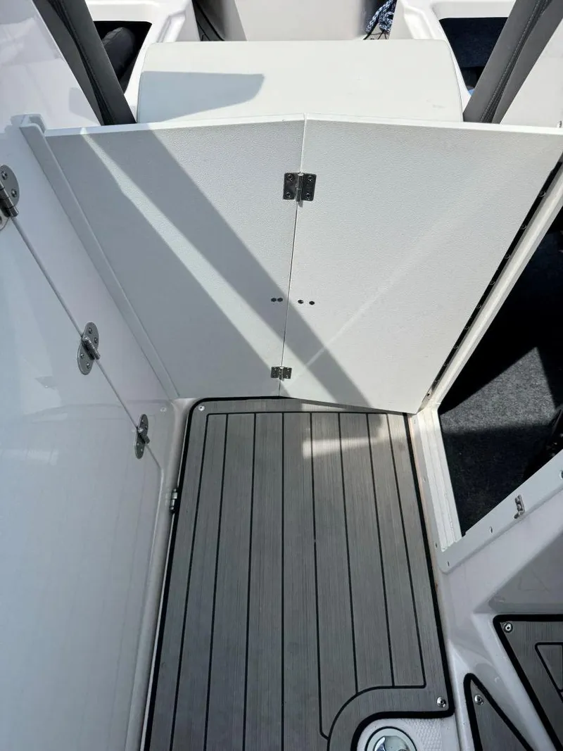 Slide: The Image of Yamaha 252SE 2021 - 52