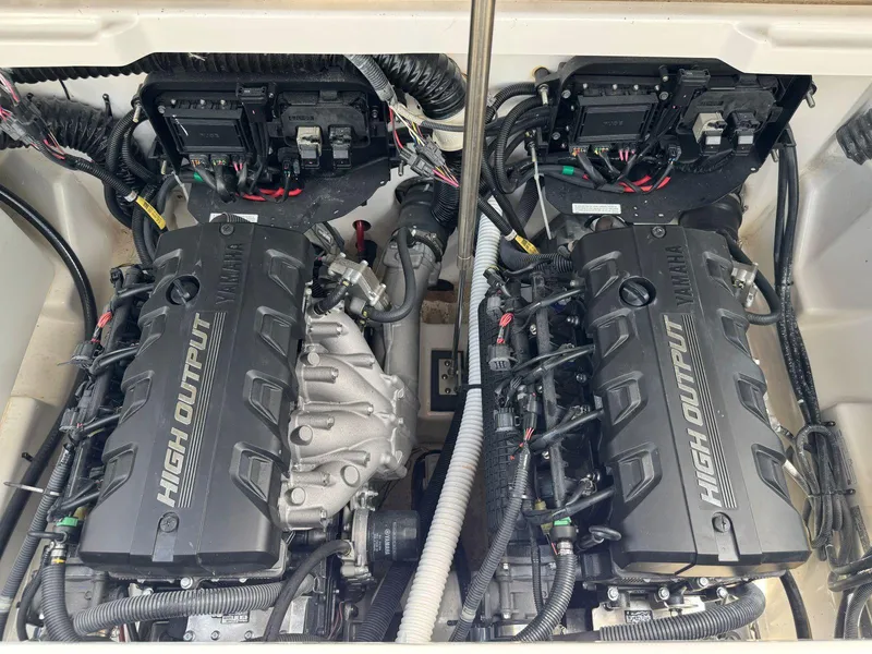 Slide: The Image of Yamaha 252SE 2021 - 57