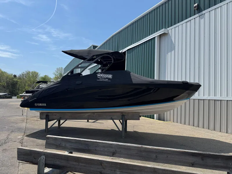 Slide: The Image of Yamaha 252SE 2021 - 65