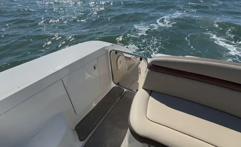 Slide: The Image of Sea Ray 370 Sundancer 2014 - 67