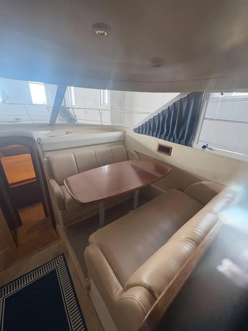 Slide: The Image of Dinette - 18