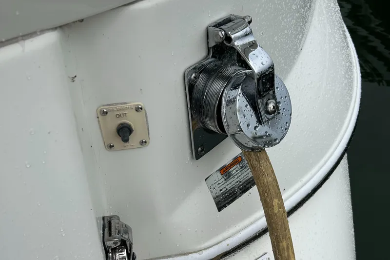 Slide: The Image of 50 amp Cablemaster - 48