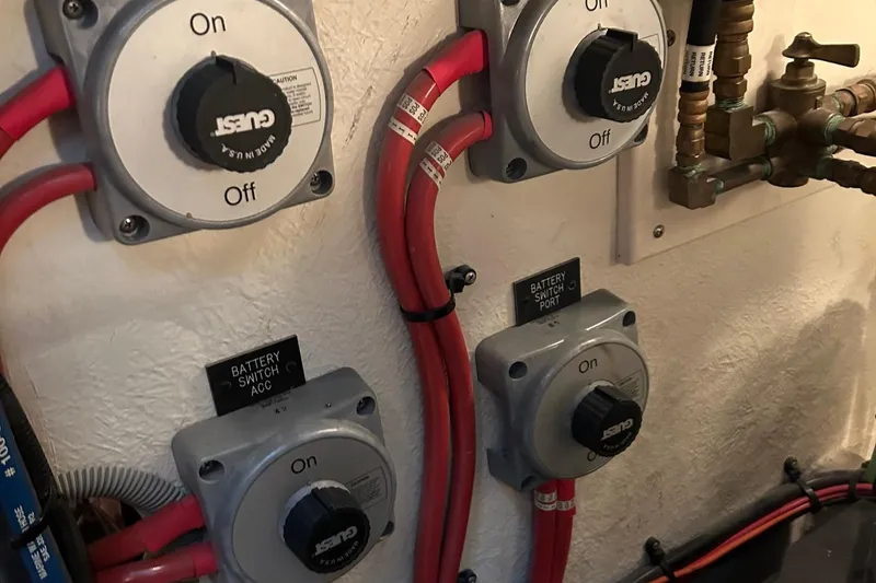 Slide: The Image of Main Battery Switches - 49