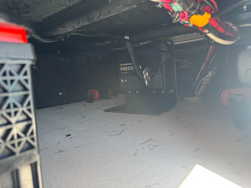 Slide: The Image of Underneath view of SCB R24 2025 model showcasing wiring and components. - 21