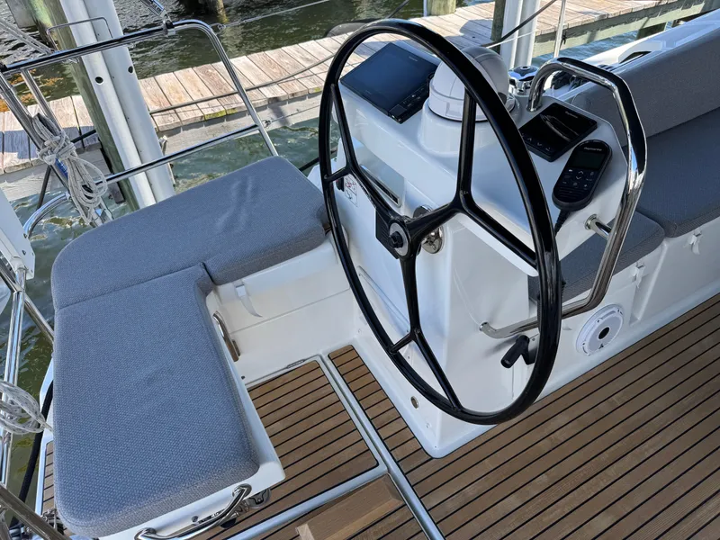 Slide: The Image of Jeanneau 54 2021 - 55