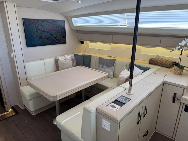 Slide: The Image of Jeanneau 54 2021 - 58