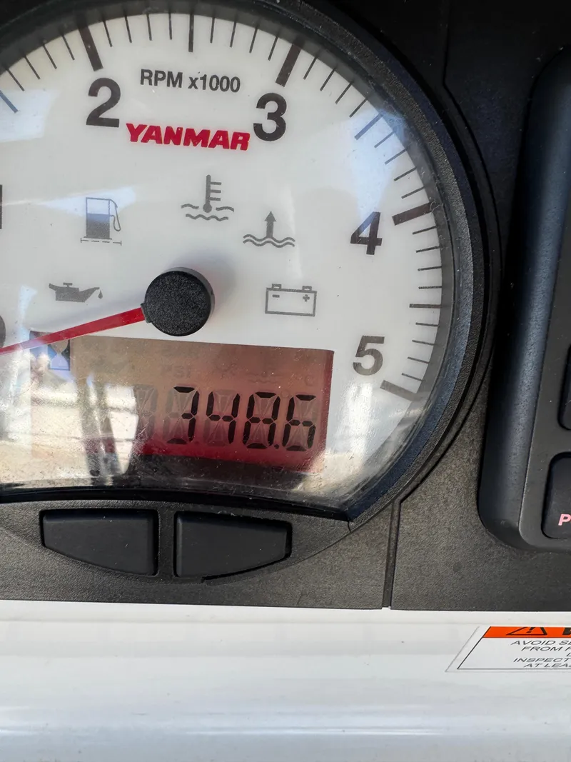 Slide: The Image of Jeanneau 54 2021 - 78