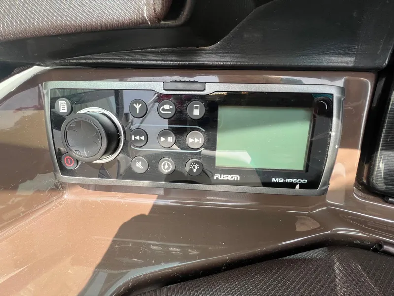 Slide: The Image of Fusion MS-IP600 stereo system in a 2015 Monterey 218 Super Sport boat. - 20
