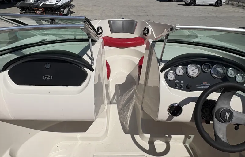 Slide: The Image of Sea Ray 195 Sport 2007 - 11