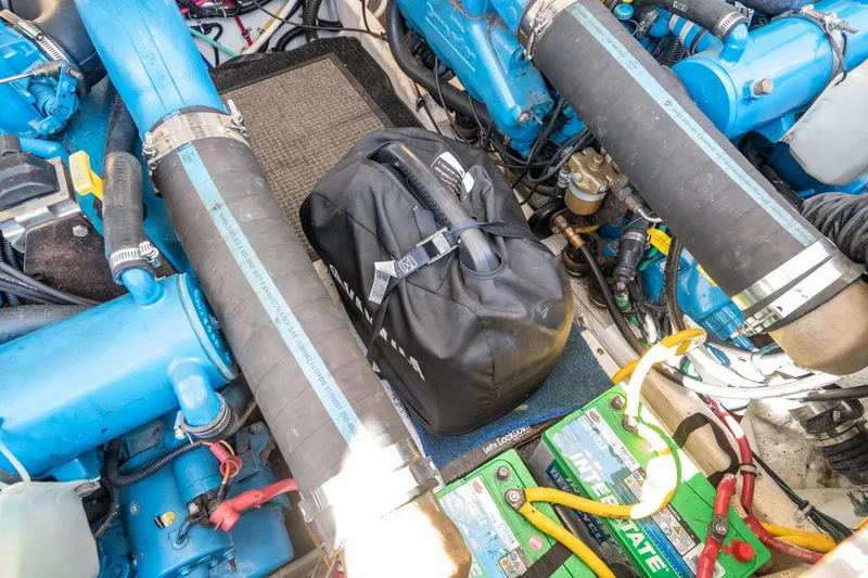 Slide: The Image of Tiara 3500 Open 2001 - 53