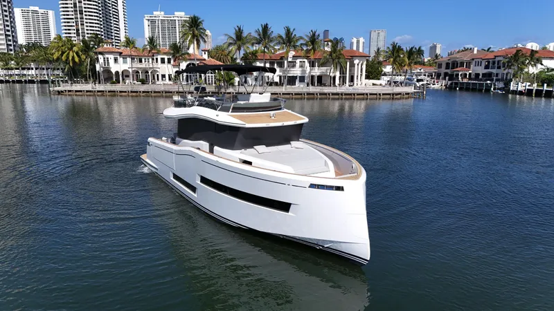 Slide: The Image of Pardo E60 2022 - 3