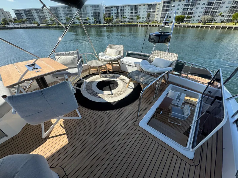 Slide: The Image of Pardo E60 2022 - 44