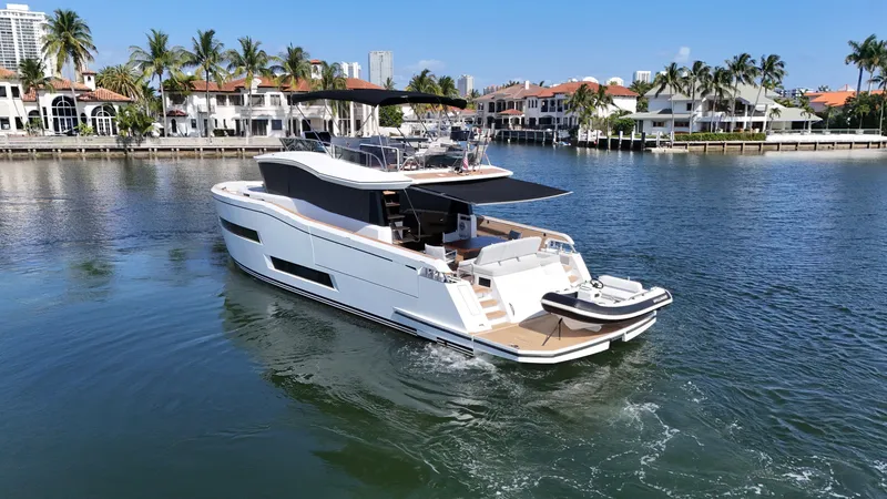 Slide: The Image of Pardo E60 2022 - 7