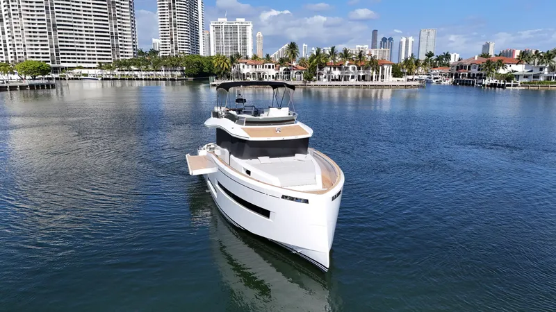 Slide: The Image of Pardo Yachts E60 2022 - 15