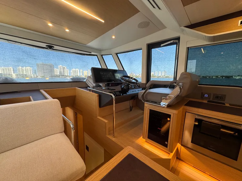 Slide: The Image of Pardo Yachts E60 2022 - 30