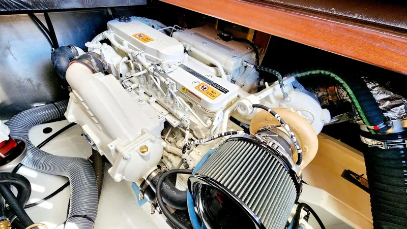 Slide: The Image of Beneteau Swift Trawler 34 2015 - 72