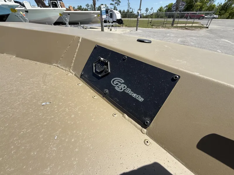 Slide: The Image of G3 Gator Tough 17 CC 2025 - 6