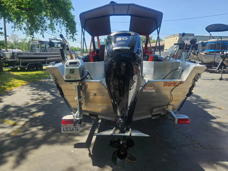 Slide: The Image of Thunder Jet V186 Eco 2017 - 12