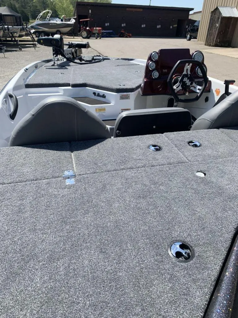 Slide: The Image of Bass Cat Bobcat 2024 - 6