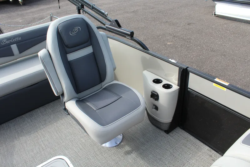 Slide: The Image of Barletta Cabrio 24UC 2025 - 14