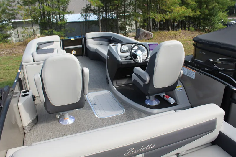 Slide: The Image of Barletta Cabrio 24UC 2025 - 5