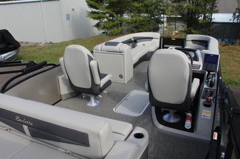 Slide: The Image of Barletta Cabrio 24UC 2025 - 6