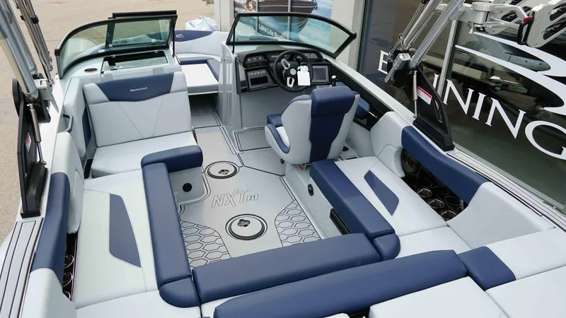 Slide: The Image of MasterCraft NXT21 2025 - 7