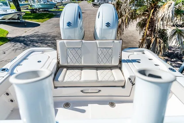 Slide: The Image of 2022 Blue Wave 2800 Makaira boat emblem and detail. - 10