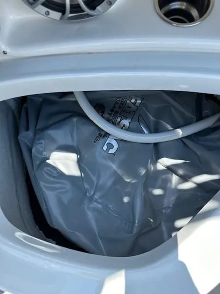 Slide: The Image of Crownline Boats E235 SURF 2024 - 10