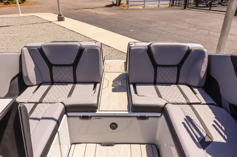 Slide: The Image of 2024 Yamaha Boats 255XD interior seating with modern design and comfortable upholstery. - 22