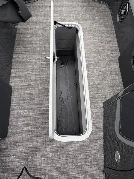 Slide: The Image of Crest Caribbean RS 230 SLC 2023 - 84