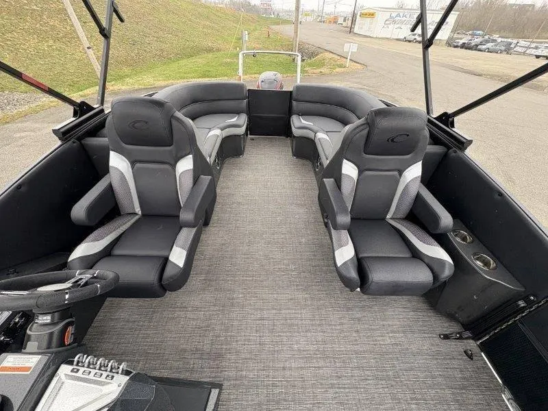 Slide: The Image of Crest Caribbean RS 230 SLC 2023 - 90