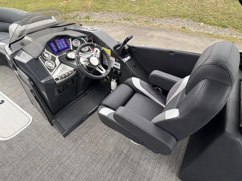 Slide: The Image of Crest Caribbean RS 230 SLC 2023 - 99