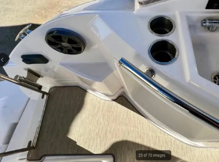 Slide: The Image of Regal 28 Express 2018 - 14