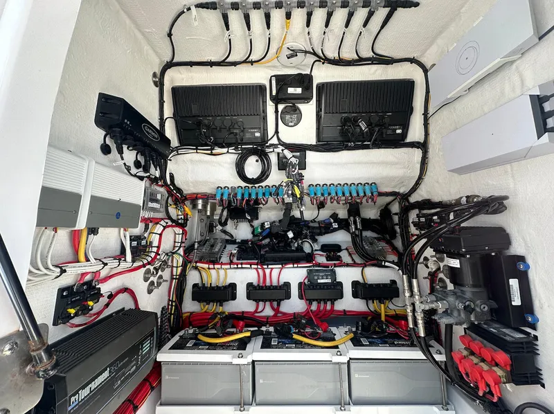 Slide: The Image of Electrical system of a 2023 Front Runner 33 Center Console boat, showcasing wiring and components. - 24