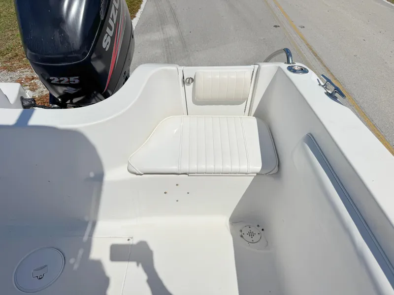 Slide: The Image of 2005 Sea Chaser 2100 Offshore boat interior with Suzuki 225 engine. - 20