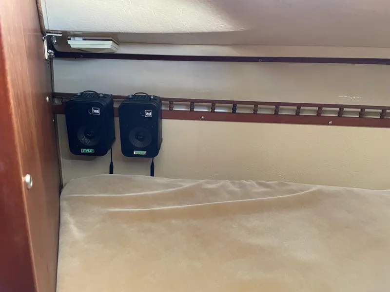 Slide: The Image of Catalina 30 1982 - 66