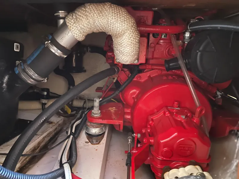 Slide: The Image of Catalina 30 1982 - 74