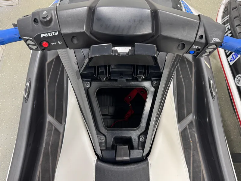 Slide: The Image of 2019 Yamaha WaveRunner FX Cruiser HO dashboard and storage compartment. - 29