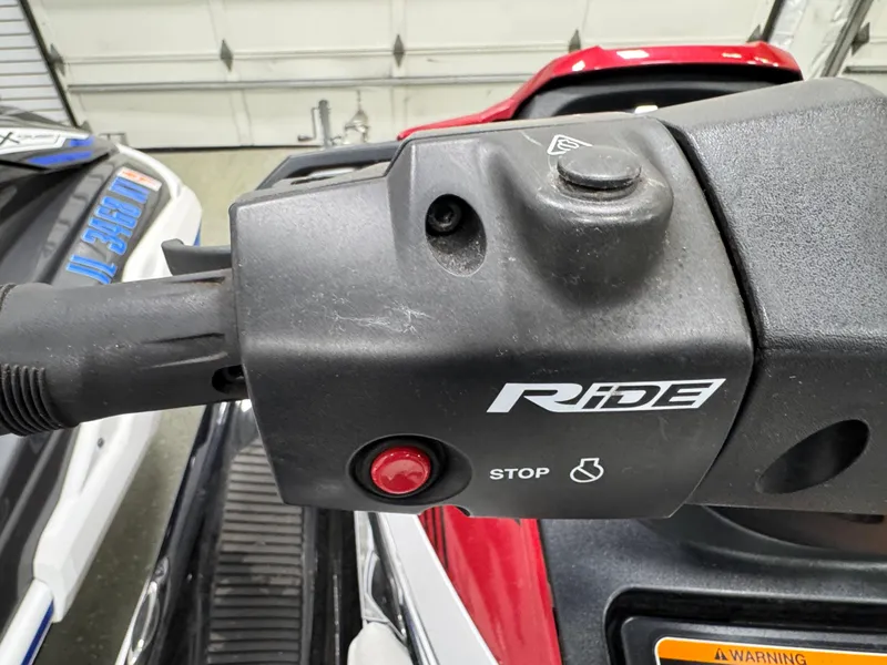 Slide: The Image of Close-up of 2019 Yamaha WaveRunner FX Cruiser HO handlebar controls. - 32