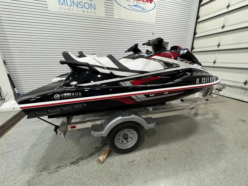 Slide: The Image of 2019 Yamaha WaveRunner FX Cruiser HO on trailer in showroom. - 37