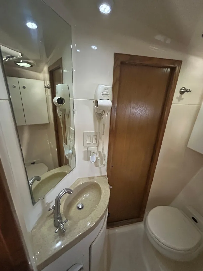 Slide: The Image of Tiara 3500 Express 1998 - 51