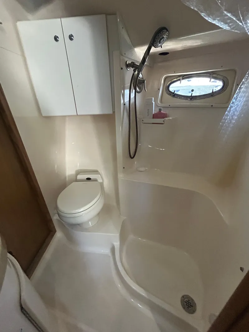 Slide: The Image of Tiara 3500 Express 1998 - 52