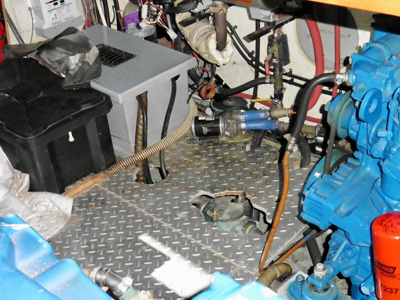 Slide: The Image of Ponderosa 42 1984 - 69