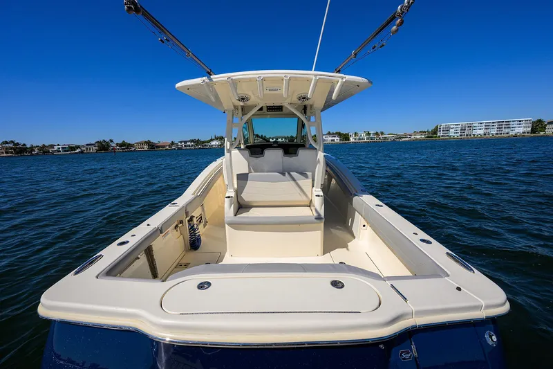 Slide: The Image of Scout 355 LXF 2023 - 63