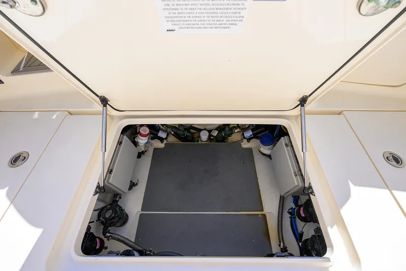 Slide: The Image of Scout 355 LXF 2023 - 73