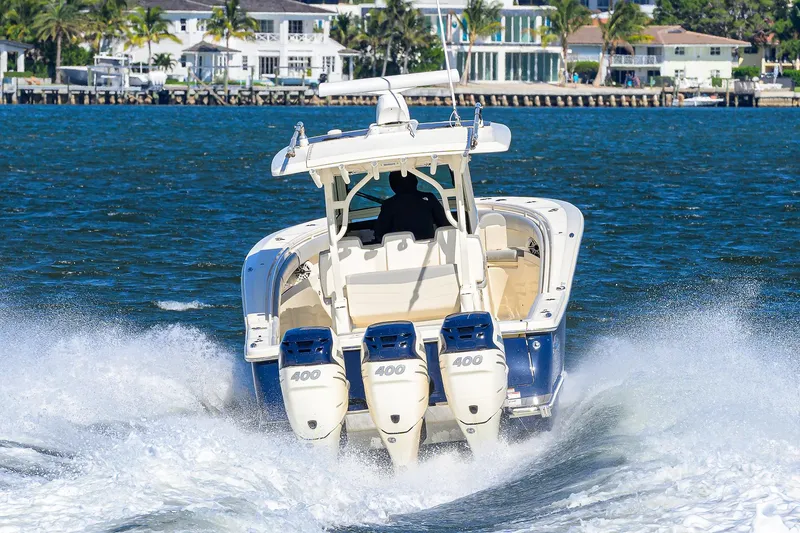 Slide: The Image of Scout 355 LXF 2023 - 88