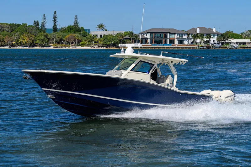 Slide: The Image of Scout 355 LXF 2023 - 98