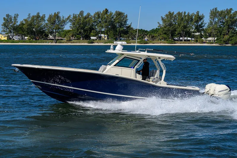 Slide: The Image of Scout 355 LXF 2023 - 99