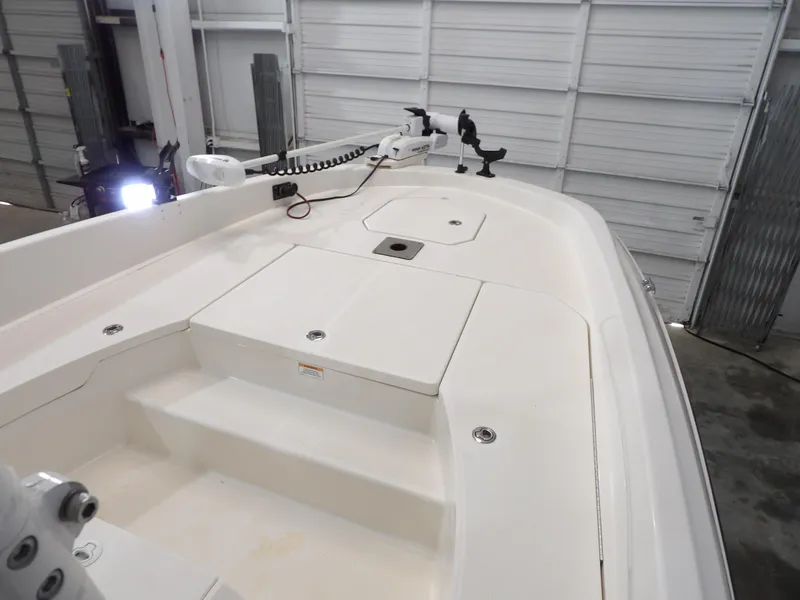 Slide: The Image of Bayliner Trophy T21Bay 2021 - 7